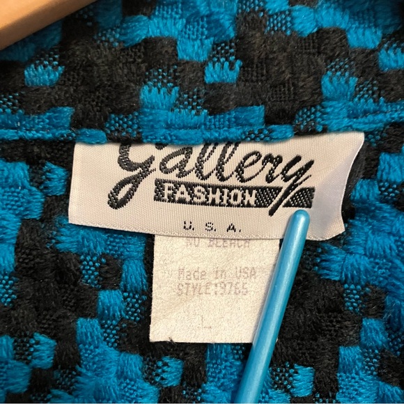 Vintage Teal and Black Checkered blazer - Picture 2 of 13